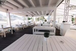 Azzurro The Beach