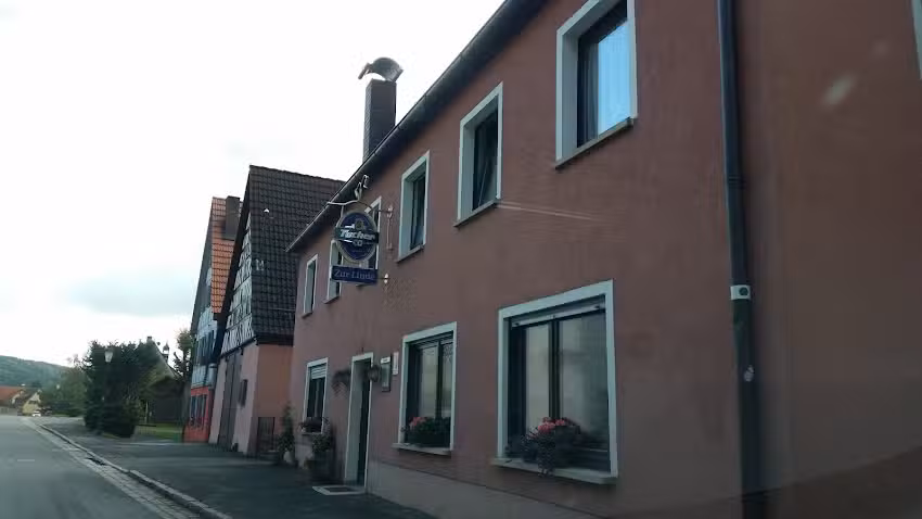 B. Habermann und P. L&ouml;ffler, Zur Linde