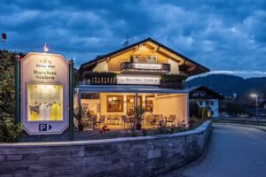Bacchus-Stuben Restaurant Weinstube in Oberstdorf