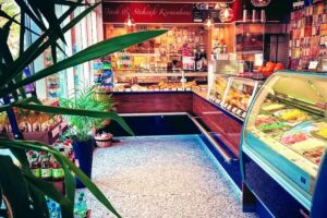 Back & Stehcaf&eacute; Kronenhaus