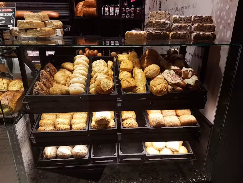 Bäcker Behrens e.K. Café am Museum (ehem. Kolster)