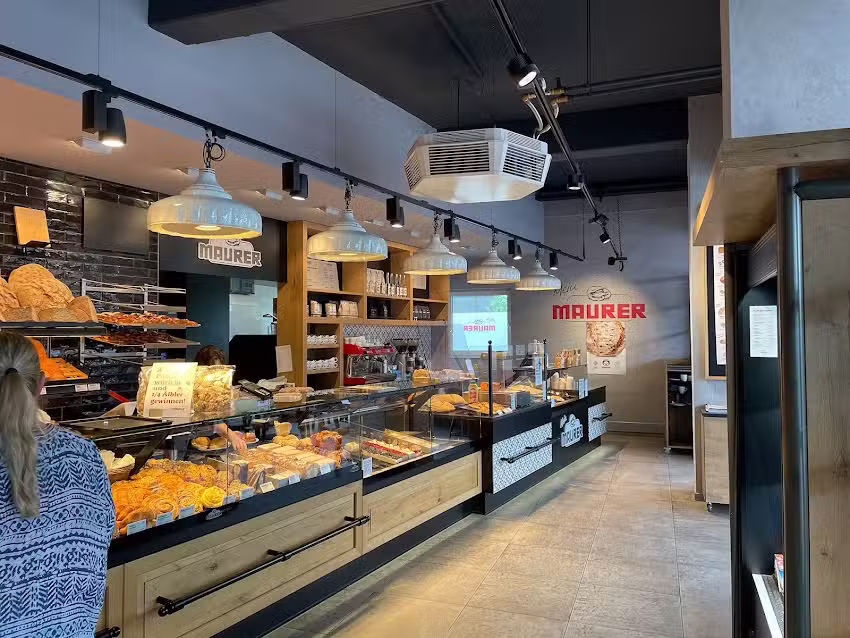 B&auml;cker Maurer, Oeffingen (im REWE)