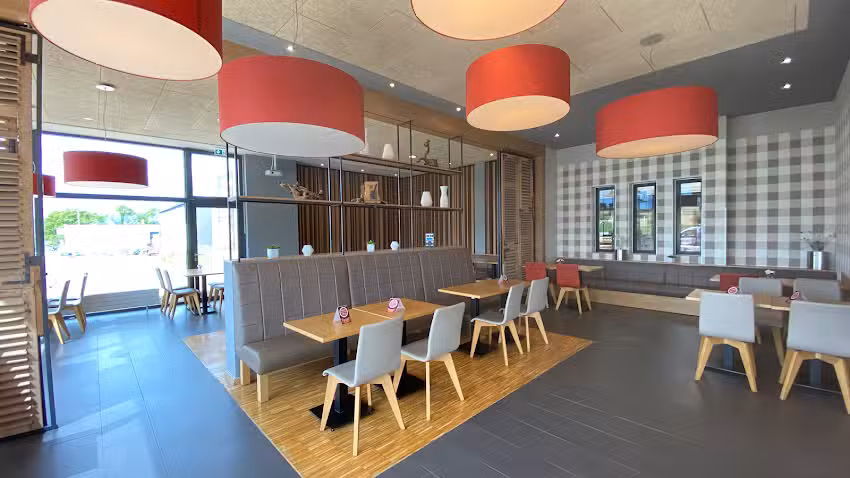 B&auml;ckerei Amthor &bdquo;Backhaus Caf&eacute;&ldquo;