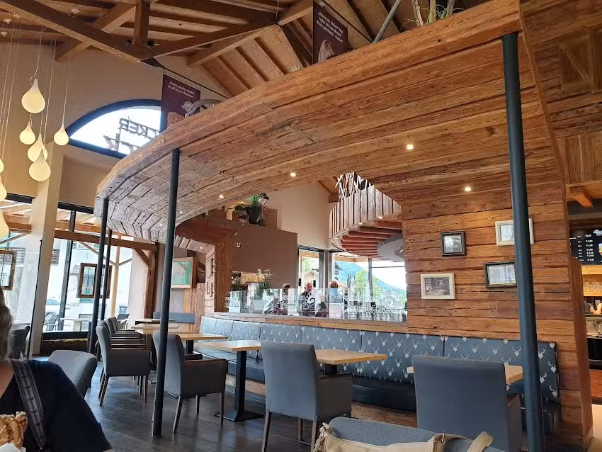 B&auml;ckerei Cafe Schuhbeck (Brot & Kaffeehaus)