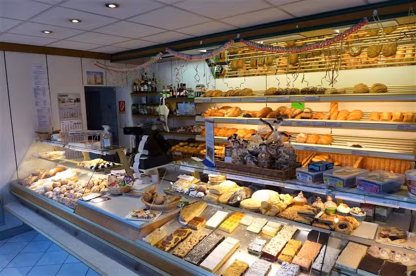 B&auml;ckerei & Konditorei Michael M&ouml;bius, Filiale T&ouml;ppeln