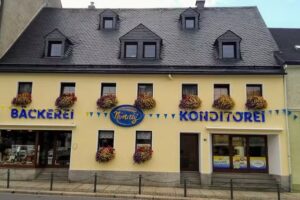 B&auml;ckerei & Konditorei N&ouml;nnig