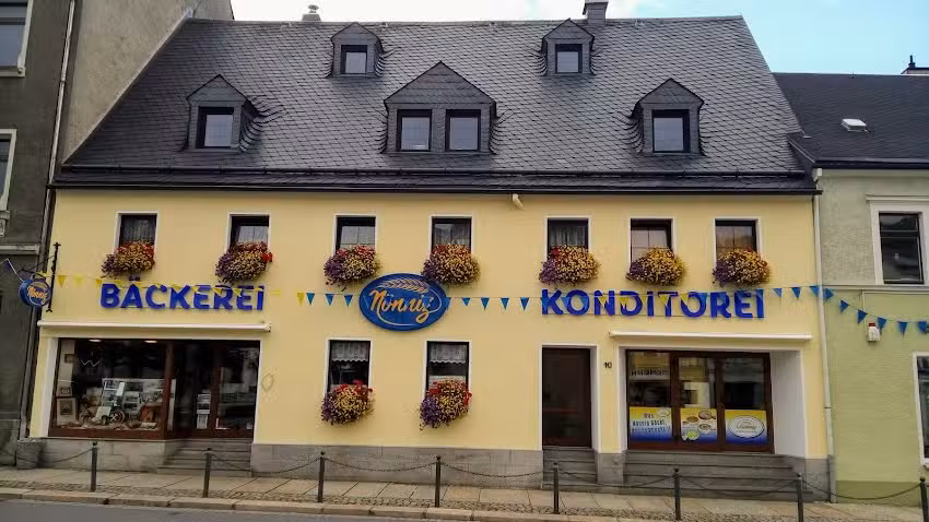 B&auml;ckerei & Konditorei N&ouml;nnig