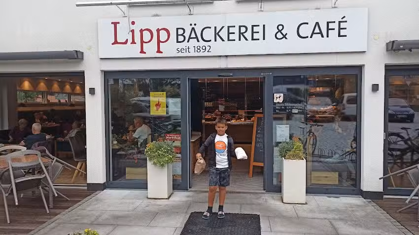 B&auml;ckerei und Caf&eacute; Lipp