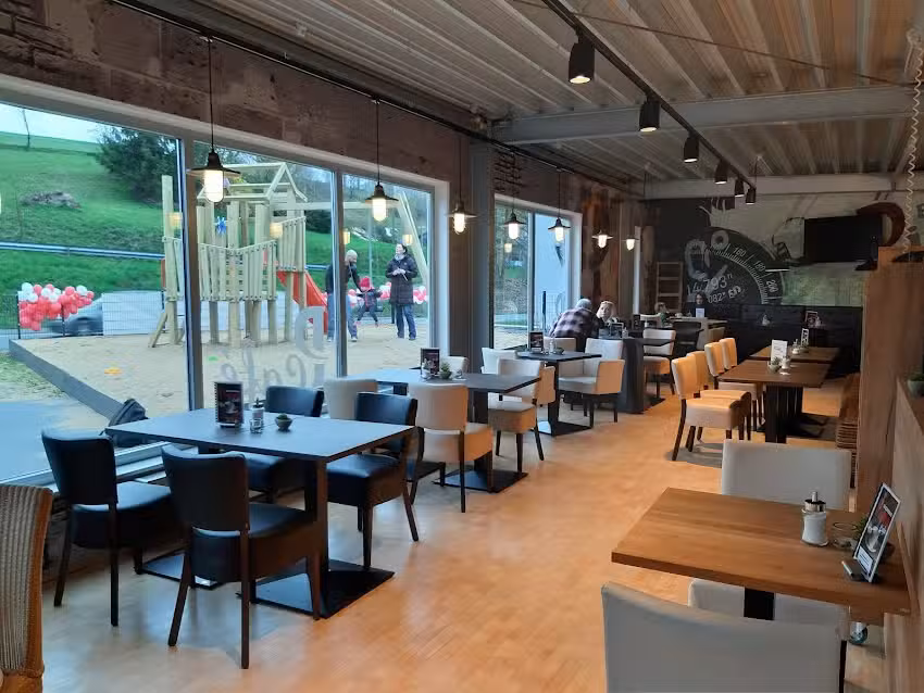 Backhaus Pieroth Caf&eacute;