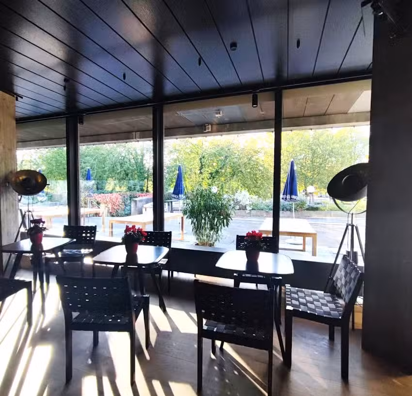 Backstage Restaurant