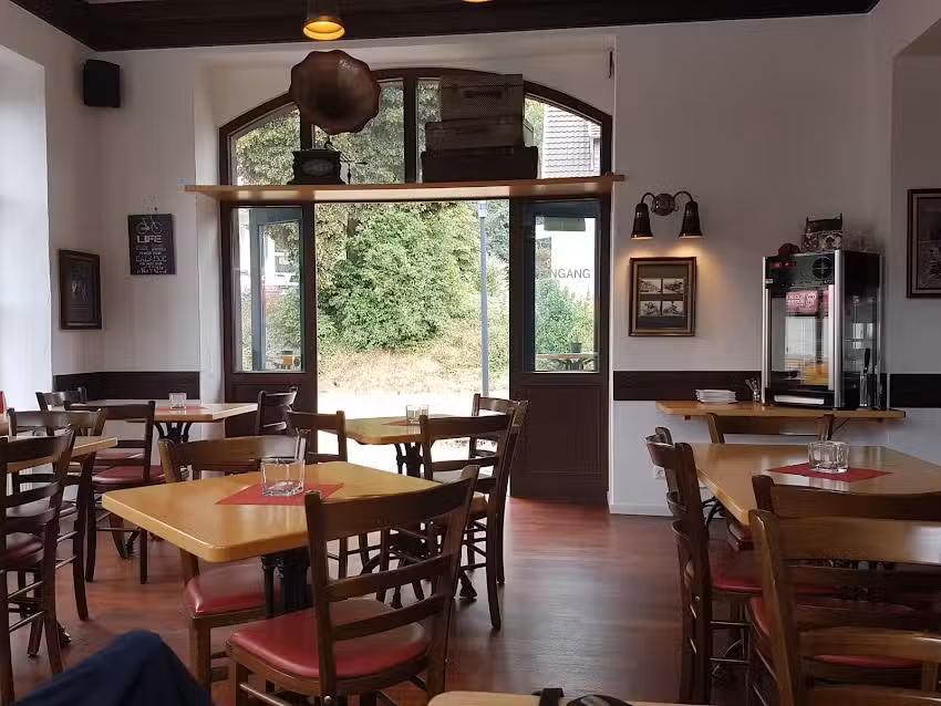 Bahnhof Burgbrohl Caf&eacute; &ndash; Restaurant