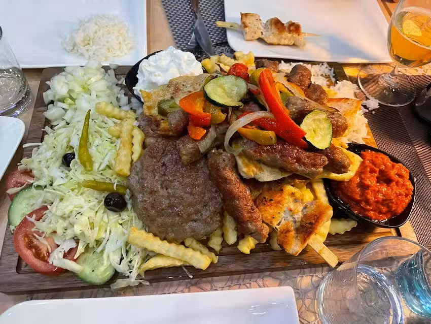 BALKAN Spezialit&auml;ten