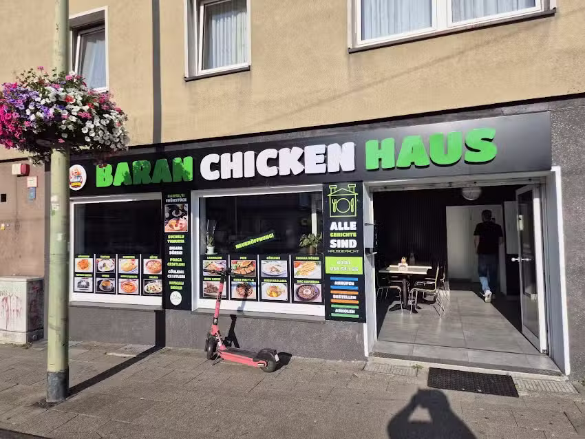 BARAN CHICKEN HAUS