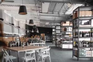 Basta. &ndash; Wein, Events, Pizza