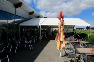 Batos-Restaurant Caf&eacute;