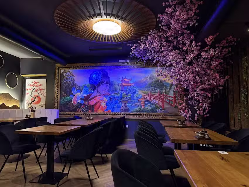 BaTu Cuisine & Sushi Bar