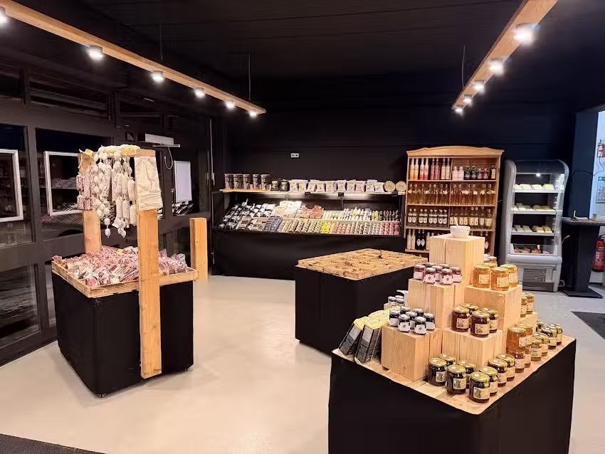 bavistro. | Caf&eacute; | Bar | Feinkost