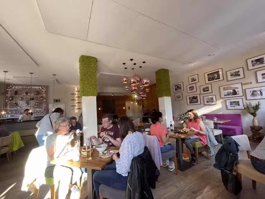 BAY JOK &bull; thai cuisine