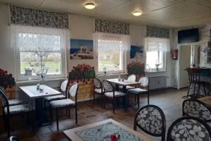 bei Maki Gaststätte Waldesruh