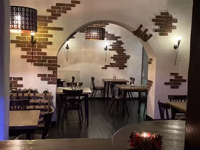 Bella Bremthal Restaurant