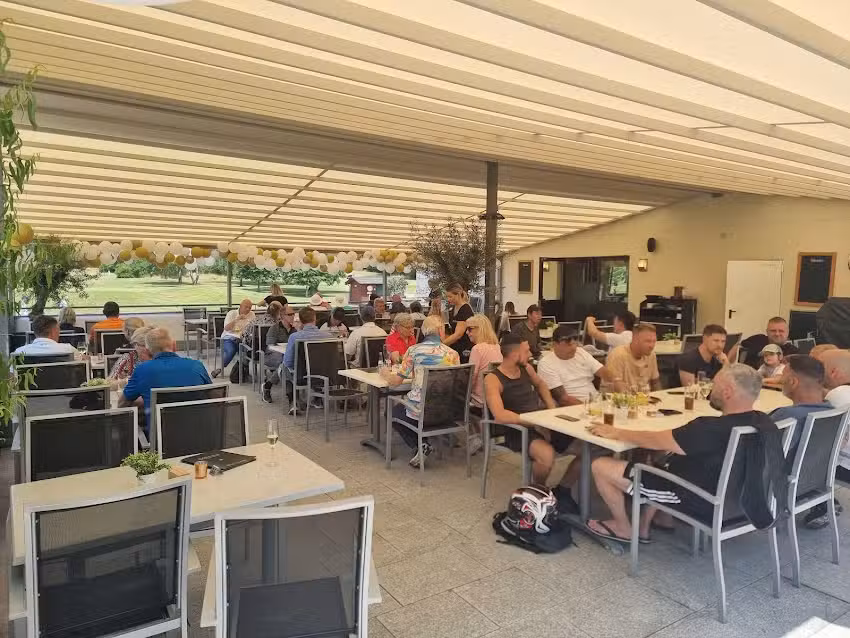 Bella&lsquo; Swing The Golf Restaurant