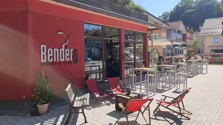 Benders Bistro & Cafe