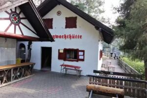 Bergwachthütte