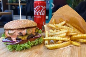 Berry&rsquo;s Burger, Pizza & Kebap