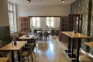 BESTENS Cafe & Bar