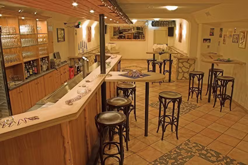 Bierenbacher Hof Hotel &ndash; Restaurant GmbH