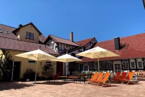 BIERGARTEN AM KINO