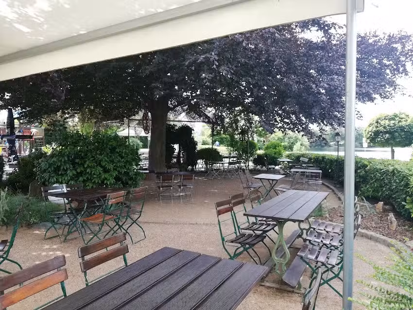 Biergarten am See