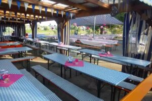 Biergarten An der Fähre Eining