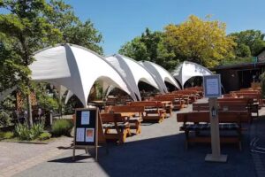 Biergarten Bestenheider Stuben