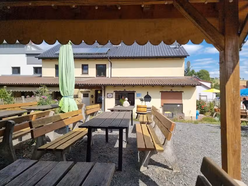 Biergarten im W&auml;ssernachtal