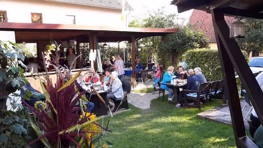 Biergarten Schl&ouml;mener Tr&auml;nke
