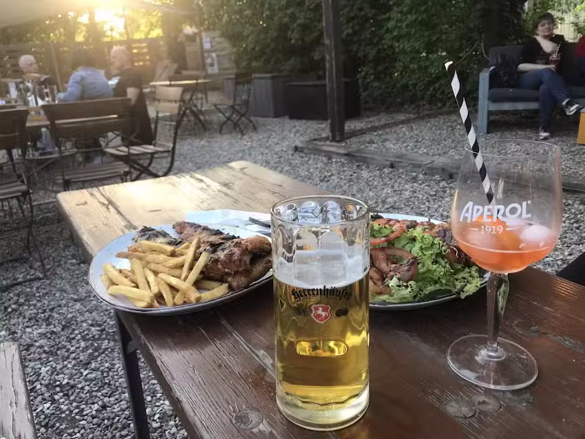 Biergarten und Eventlocation Hochsaison