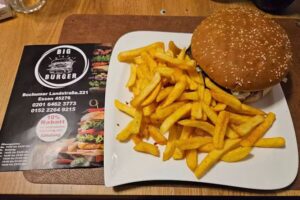 BIG BURGER
