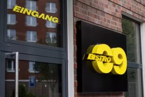 BISTRO 09