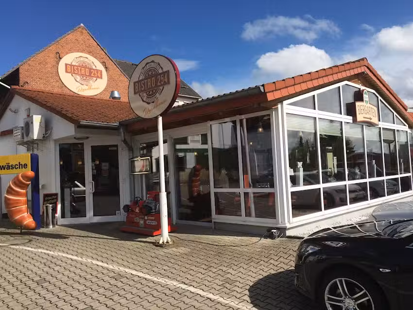 Bistro 254