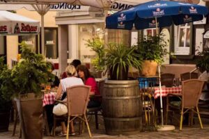 Bistro-Bar da Pino, Weinstube &bdquo;Zum B&uuml;chsenmacher&ldquo;