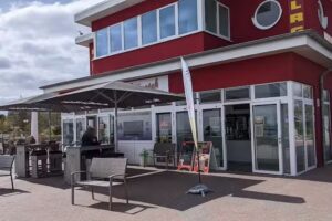 Bistro Baywatch