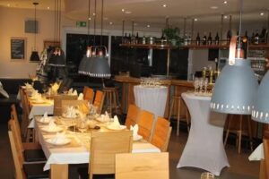 Bistro Blau-Weiß