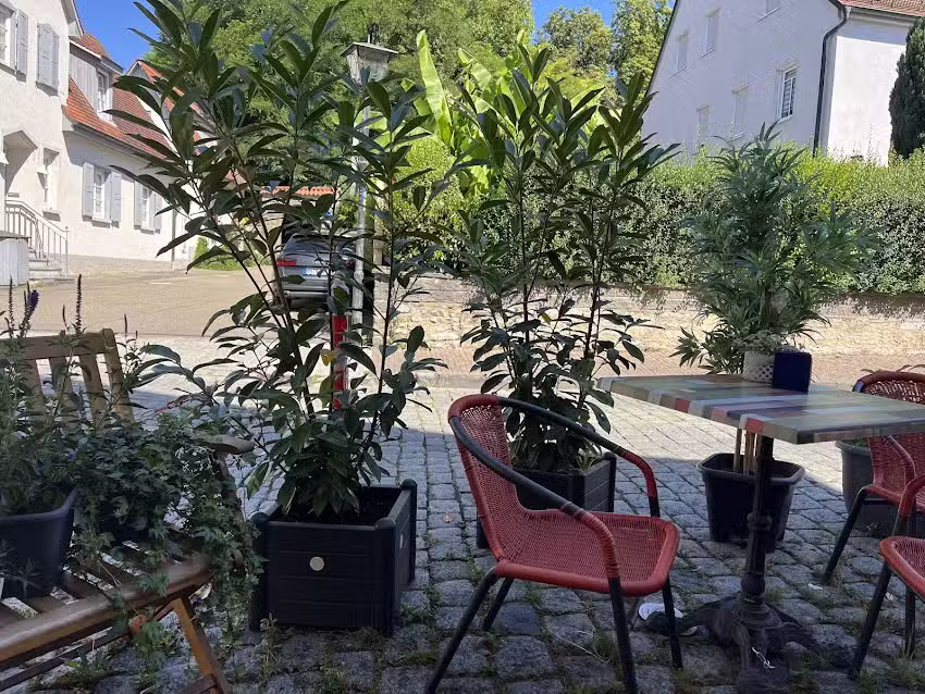 Bistro Cafe Milj&ouml;h