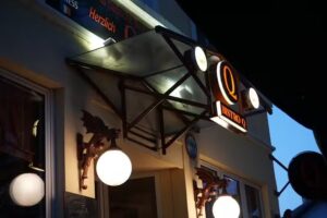 Bistro Cafe Q