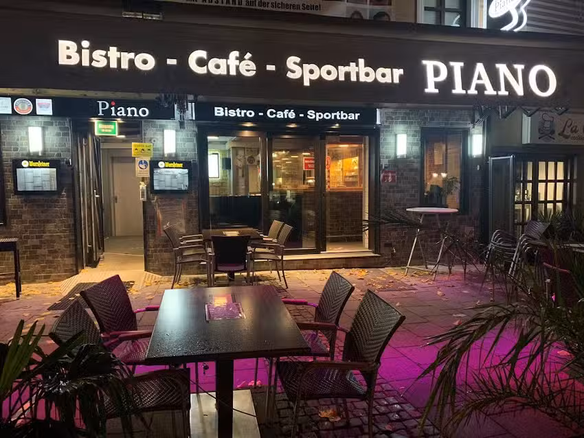 Bistro &ndash; Caf&eacute; &ndash; Sportbar Piano