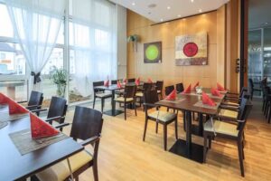 Bistro Carat