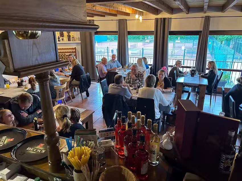 Bistro La Luna