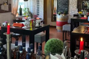 BISTRO MORENO