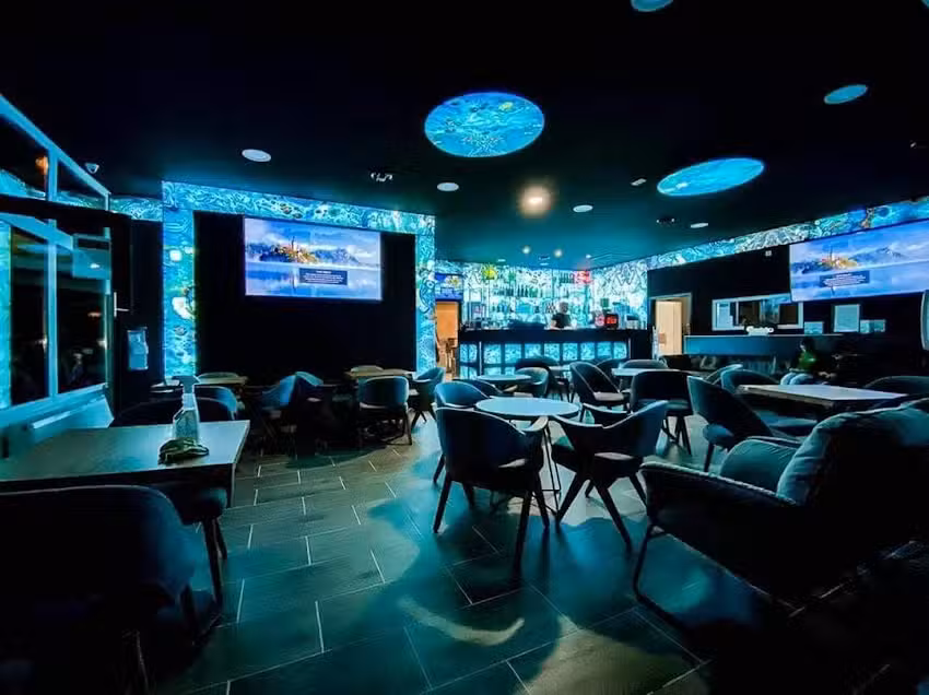 Bistrorante by Sam&acute;s Island